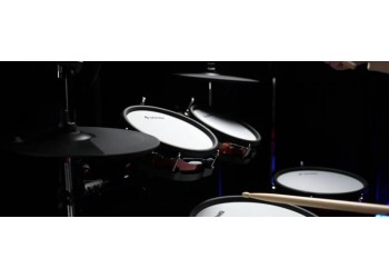 Why Everyone’s Buying the Donner DED-200 MAX Drum Kit