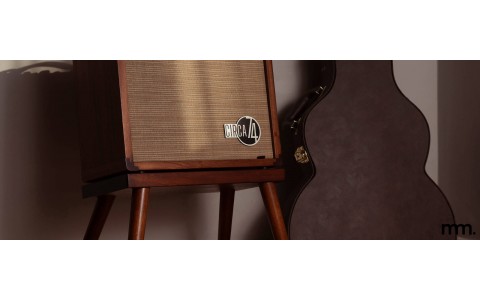 Turn Up Without Losing Tone: Acoustic Guitar Amps at Musicmaker