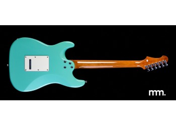 What’s the Deal with Roasted Maple Necks?