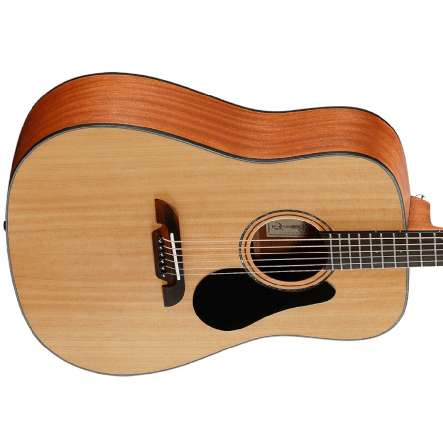 Alvarez AD30 Artist Series Dreadnought - Natural
