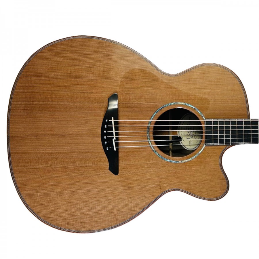 Avalon Guitars Luthier Series - L590c - Bog Oak/Cedar Cutaway