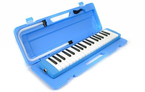 Boston M-037-BC - 37 Note Melodica with Soft Case Boston M-037-BC - 37 Note Melodica with Soft Case