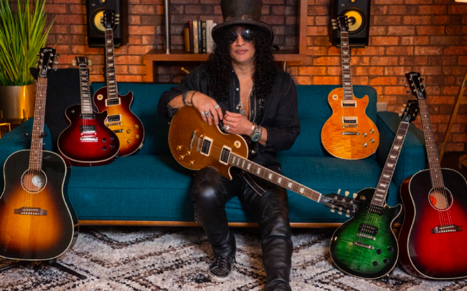 Famous Guitarists And Their Signature Guitars